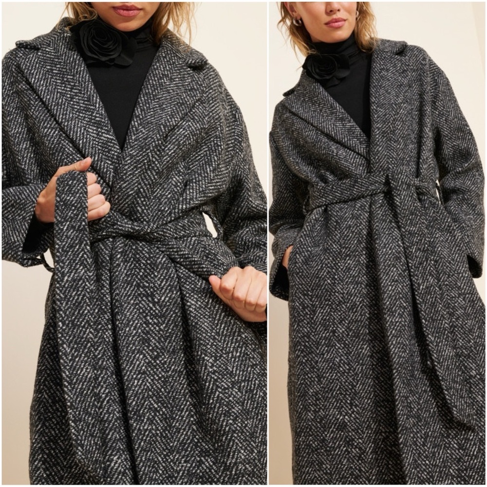 NWT Astr Herringbone Rhodes Belted Coat